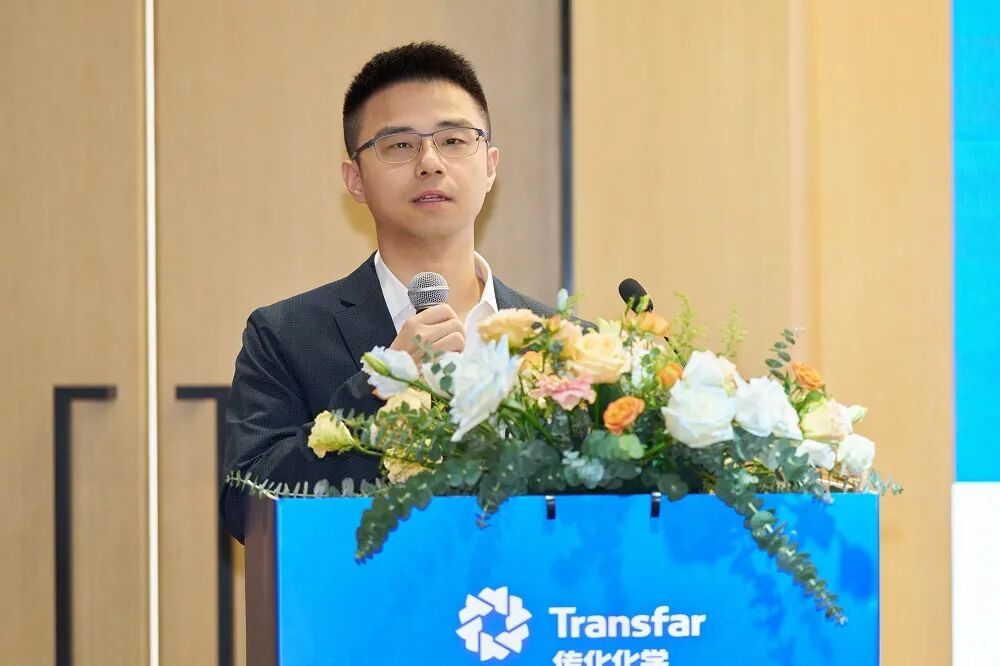 17619010679472669B6h.jpg 3.jpg